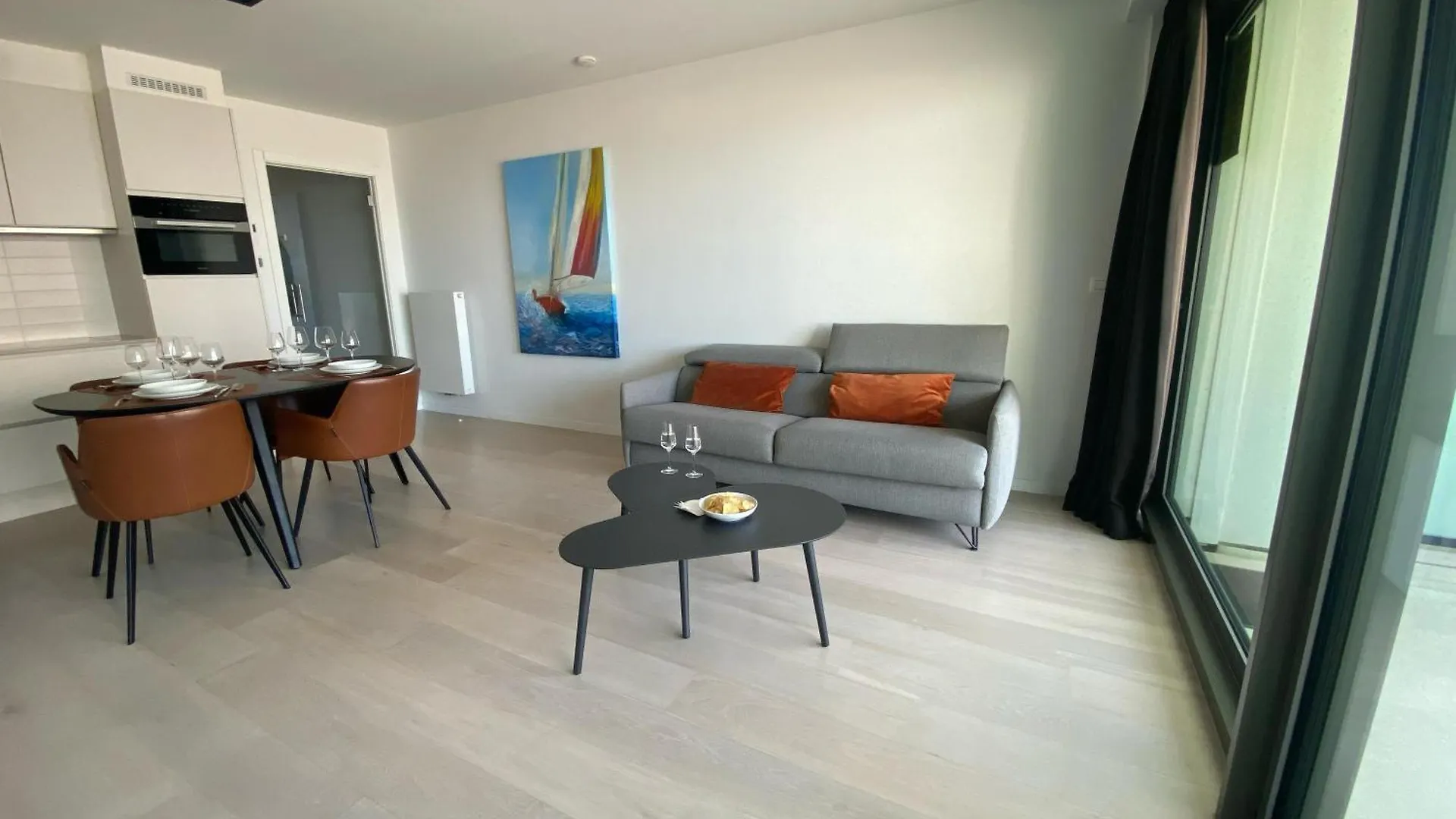 Crystal 03-03 Apartment Ostend Belgium